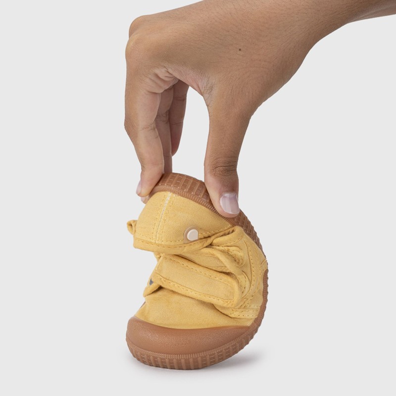 Tnis de Lona com Velcros