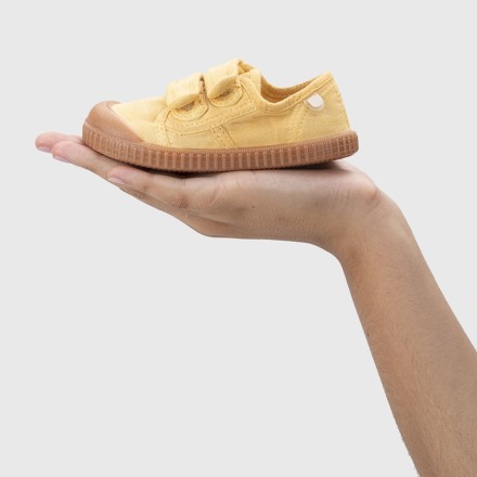 Ténis de Lona com Velcros