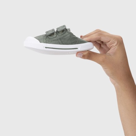 Ténis de Lona com Velcros