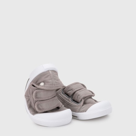 Ténis de Lona com Velcros