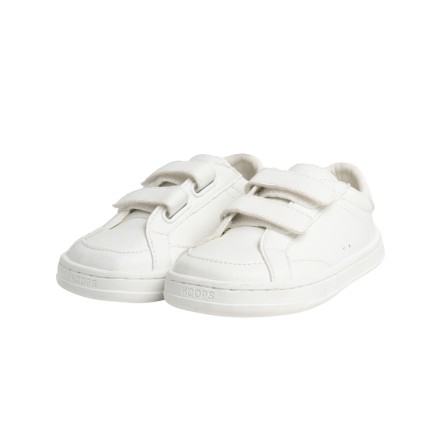 Aura Sneakers