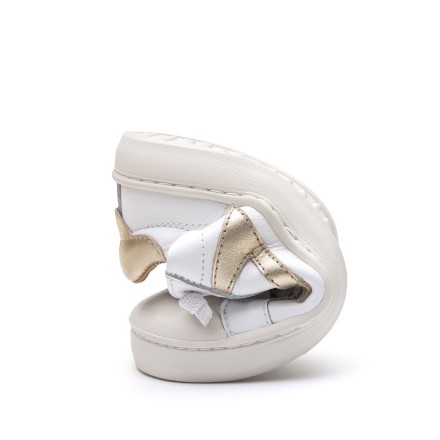 Ground  Sneakers