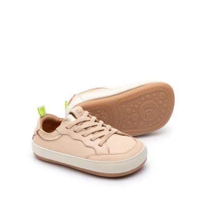 Breeze Sneakers
