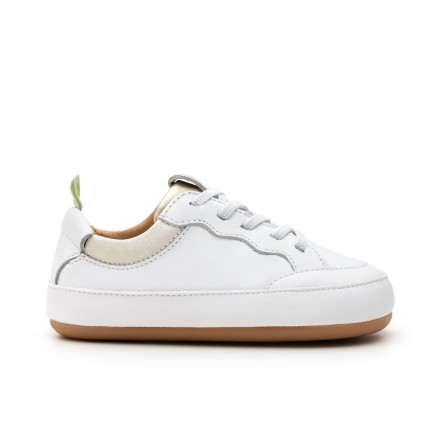 Breeze Sneakers