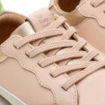 Breeze Sneakers