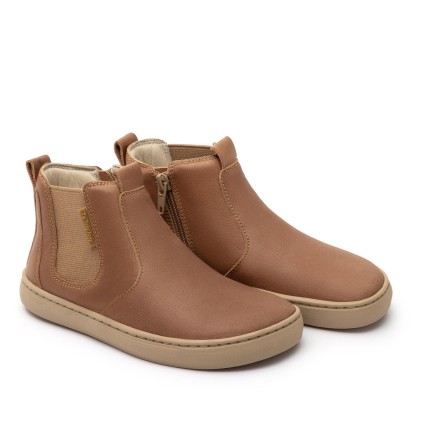 Tracker Boots