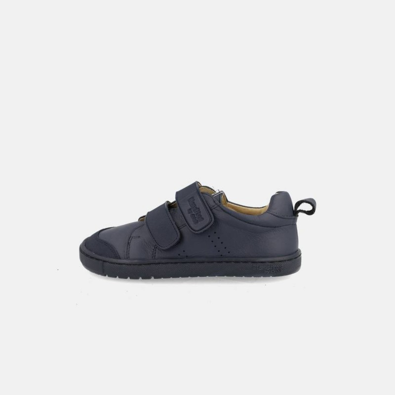 Rio Sneakers