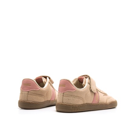 Free Sneakers