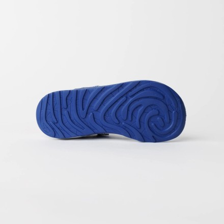 Mud Trail Waterproof Sneakers