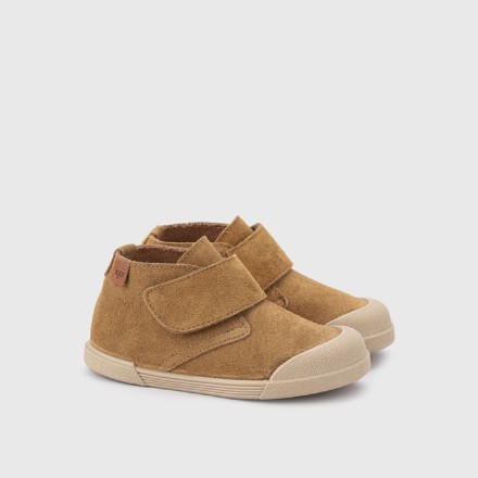 Botas Tui