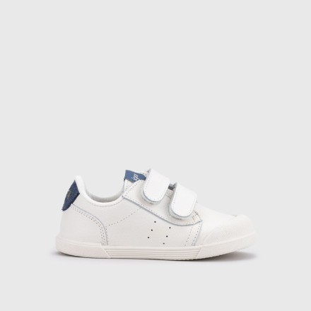 Tennis Sneakers