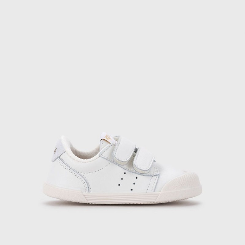 Tennis Sneakers