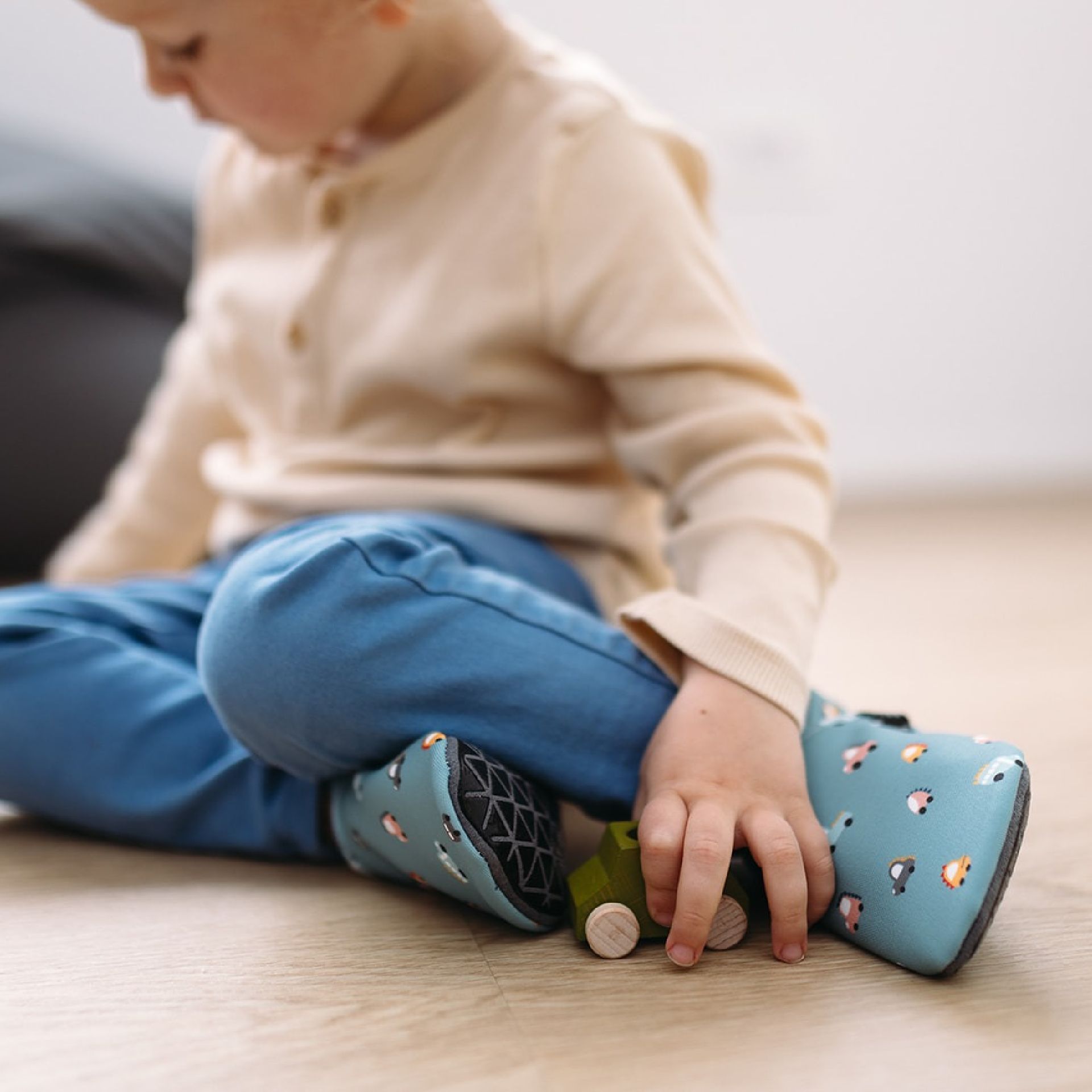 Pantufas Barefoot Carros Dino