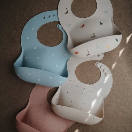 Silicone bib