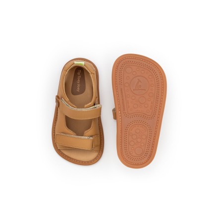 Sandals Explore
