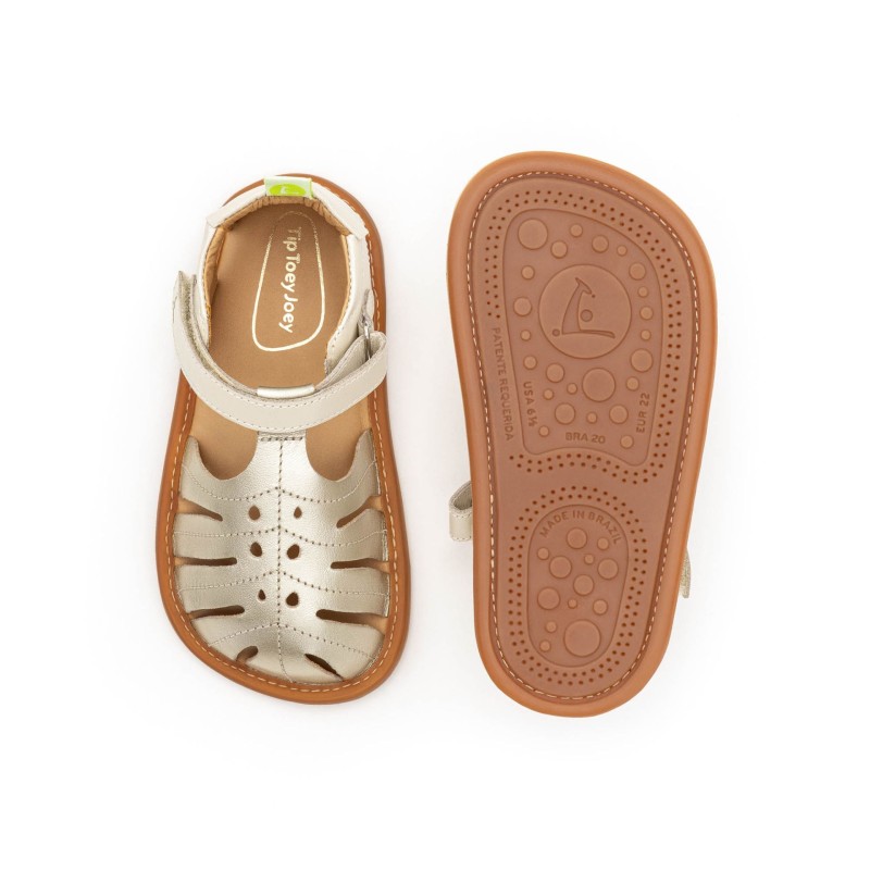 Sandals Tropically