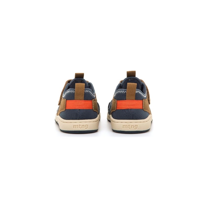Sports Sneakers Free