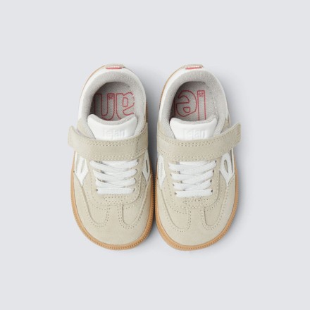 One Sneakers