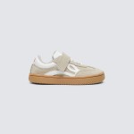One Sneakers
