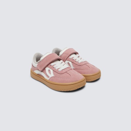 One Sneakers