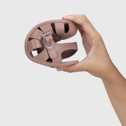 Ura Sandals