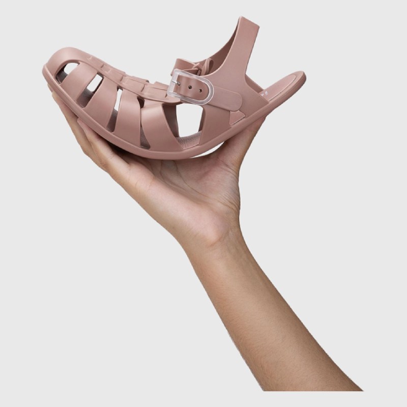 Ura Sandals