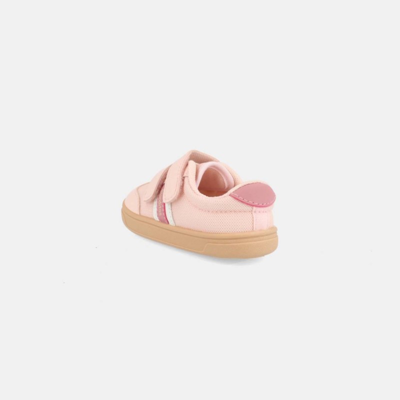 Guppy Sneakers