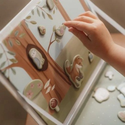 Forest Friends Magnetic Game