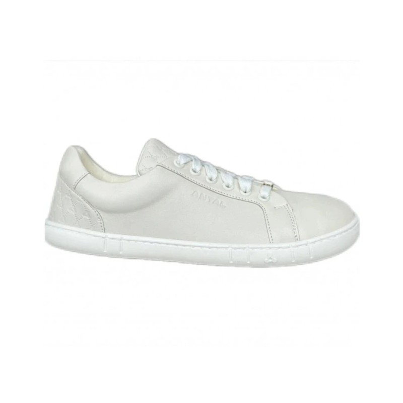 Amada Sneakers