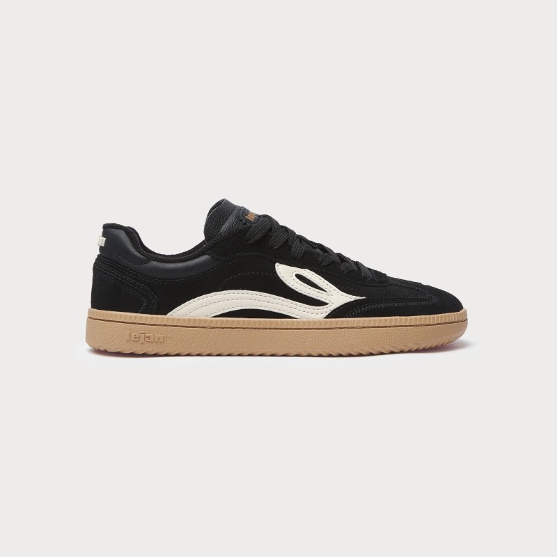 One Sneakers