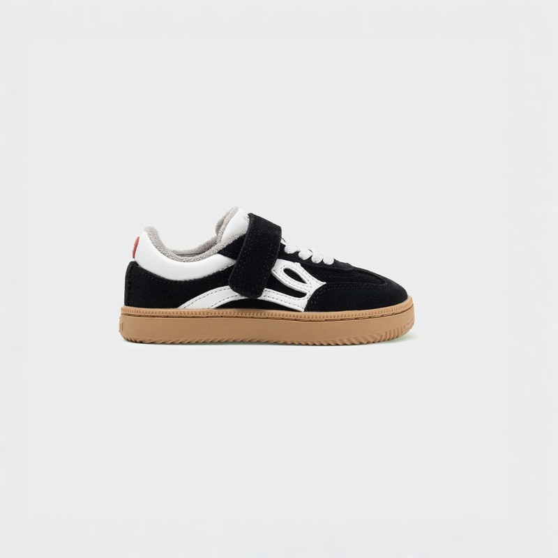 One Sneakers