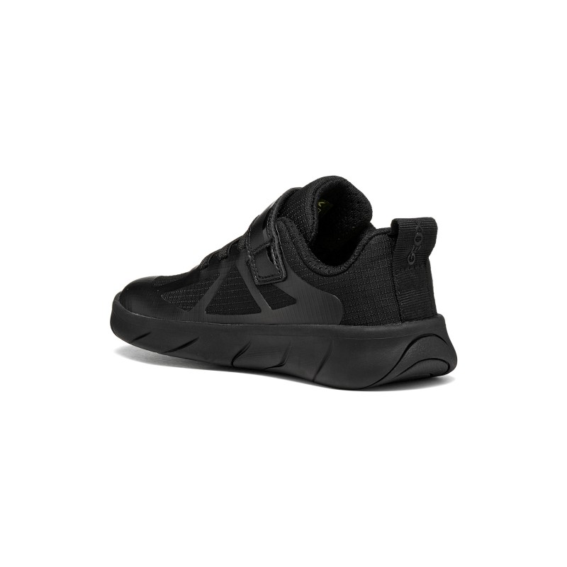 Foot-Run Sneakers