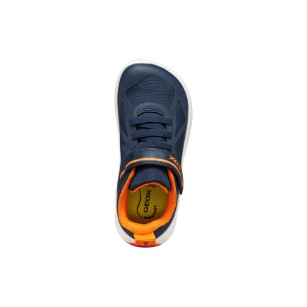 Foot-Run Sneakers