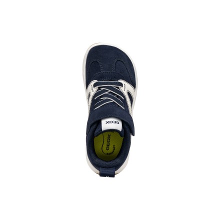 Foot-Run Sneakers
