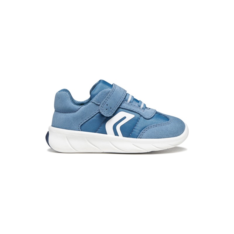 Foot-Run Baby Sneakers