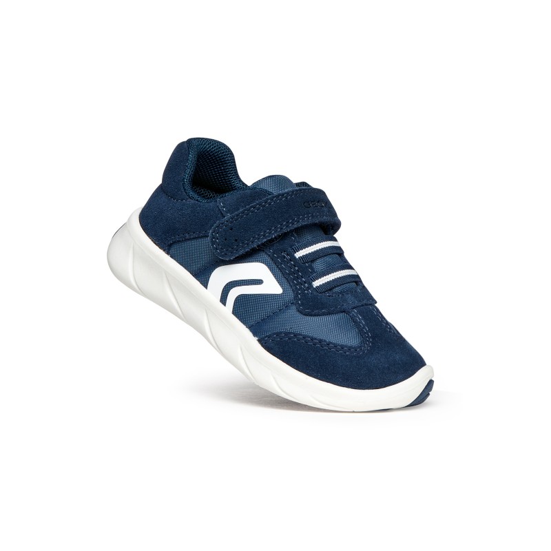 Foot-Run Baby Sneakers