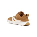 Foot-Run Sneakers