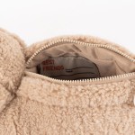 Bolso con Forma de Perro