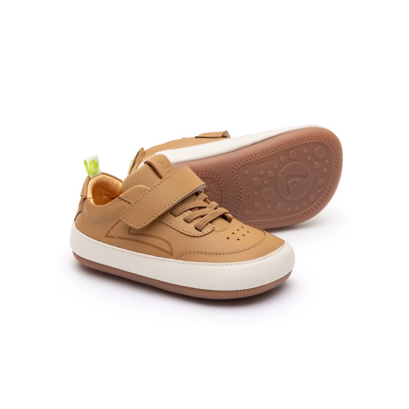 Sneakers Outline