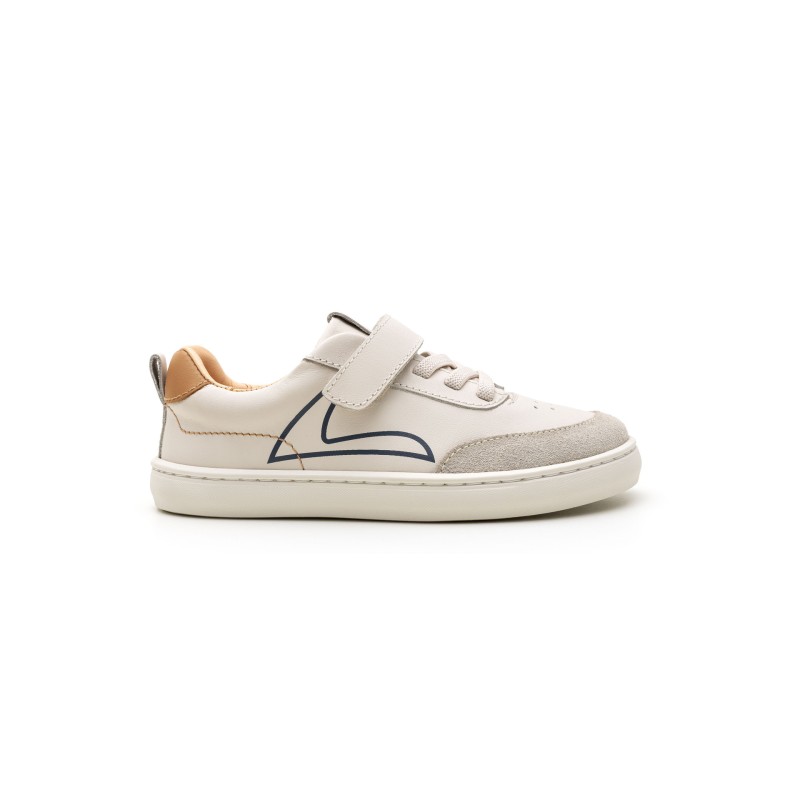 Sneakers Outline
