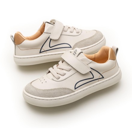 Sneakers Outline
