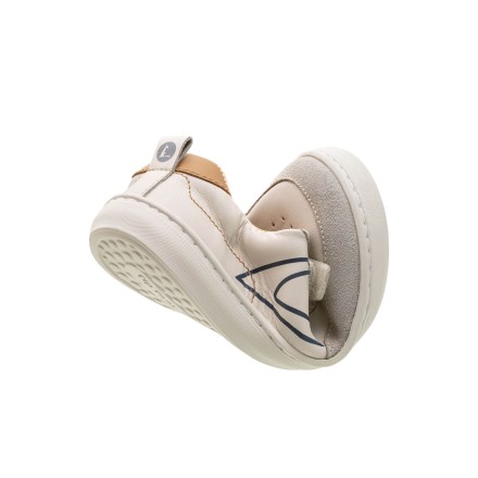 Sneakers Outline