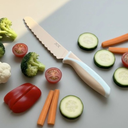 Children's Independence Knife