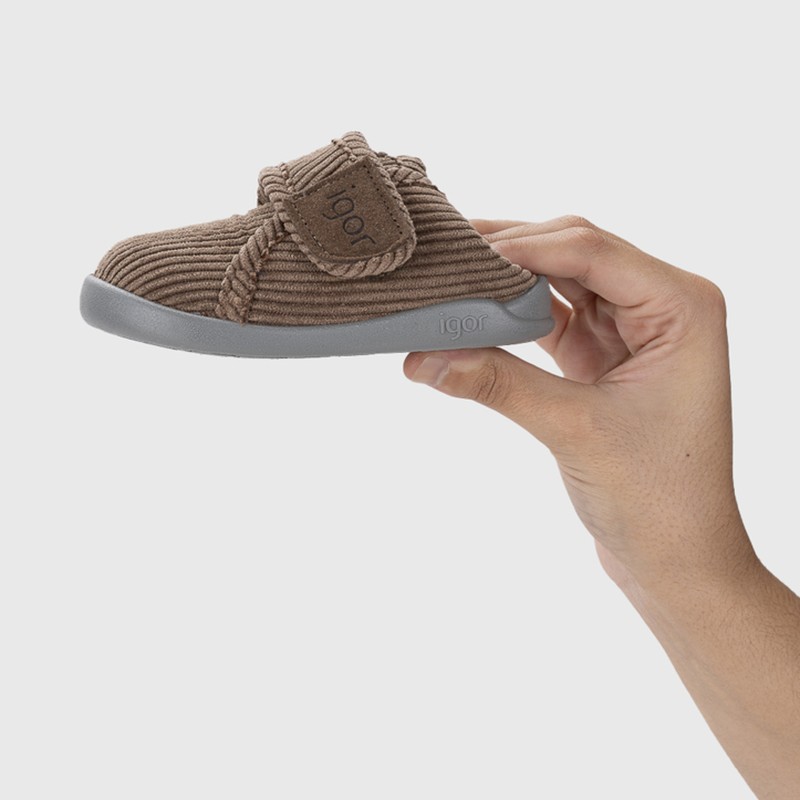 Homie Pana Slippers