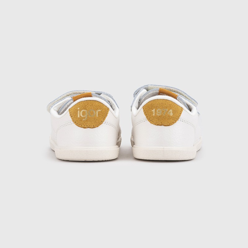Tennis Sneakers
