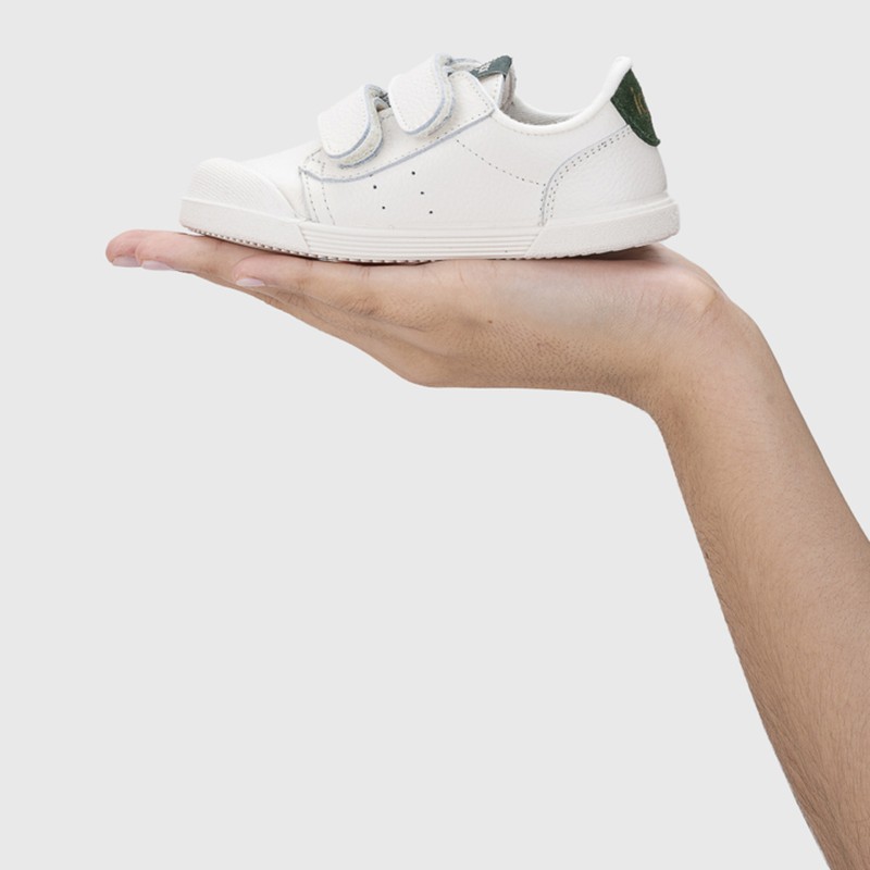 Tennis Sneakers