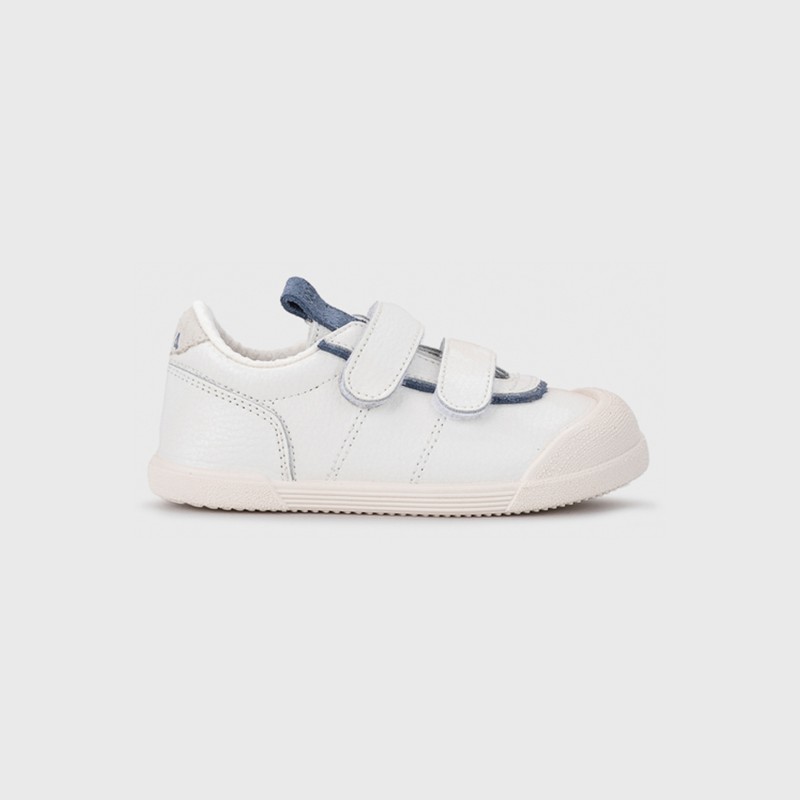 Berlin White Sneakers