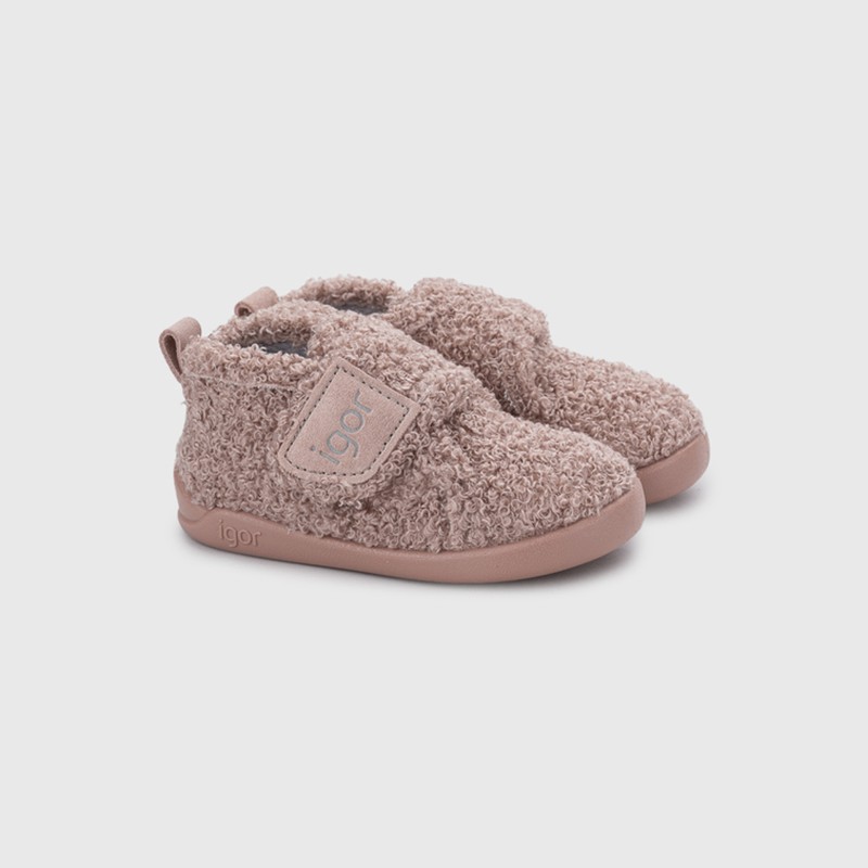 Homie Rizo Slippers