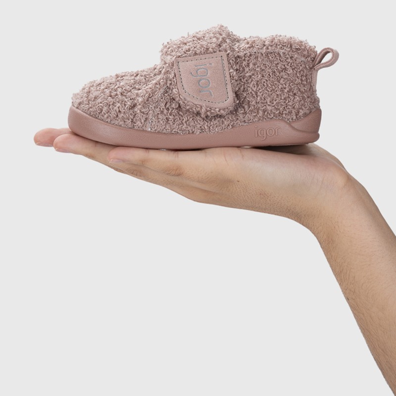 Homie Rizo Slippers