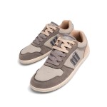 Free Aria Sneakers